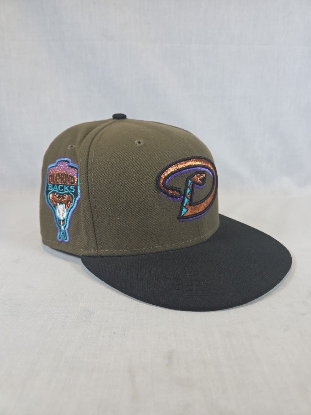 New Era Arizona Diamondbacks Inaugural Season 59FIFTY Fitted 8 Olive Black Teal