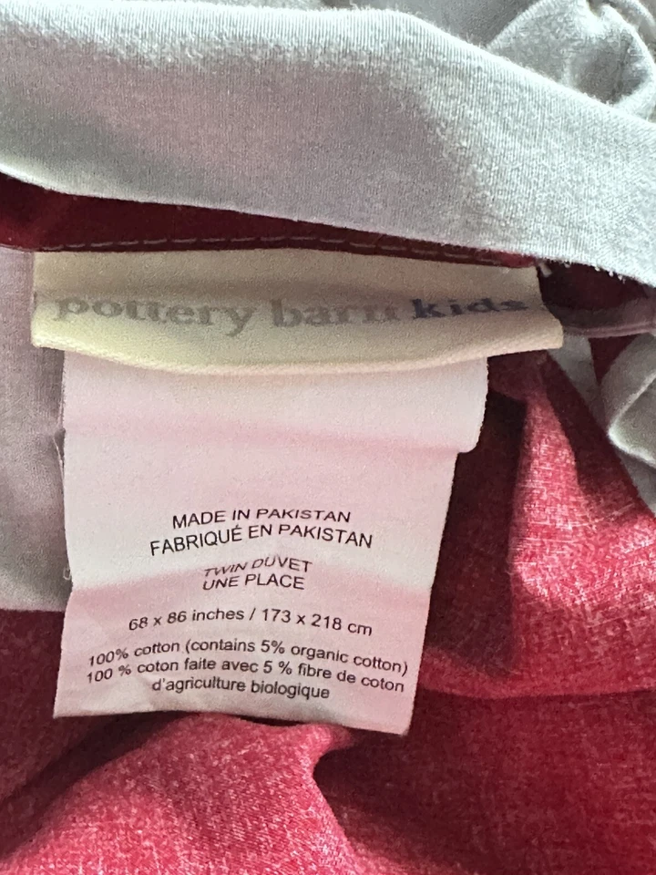 Funda nórdica Pottery Barn Kids roja y gris rugby a rayas doble y fundas de almohada de 2 horas Foto 2 de 4