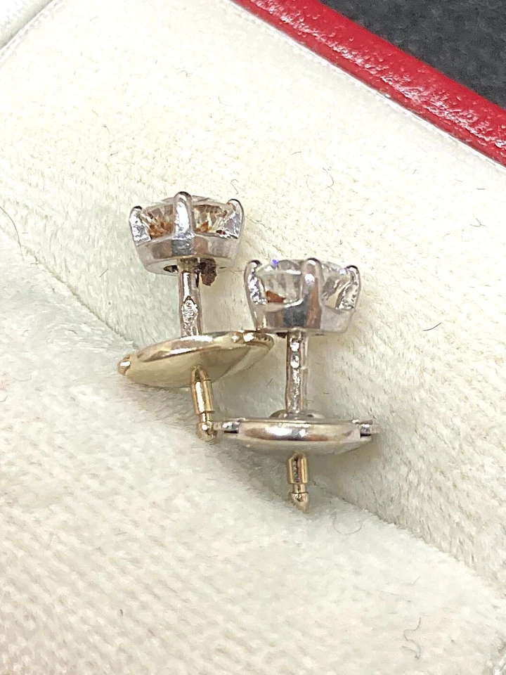 puces clous d'oreilles diamants naturels 0.7 carat or blanc 18k750 fermoirs ALPA - Photo 3/4