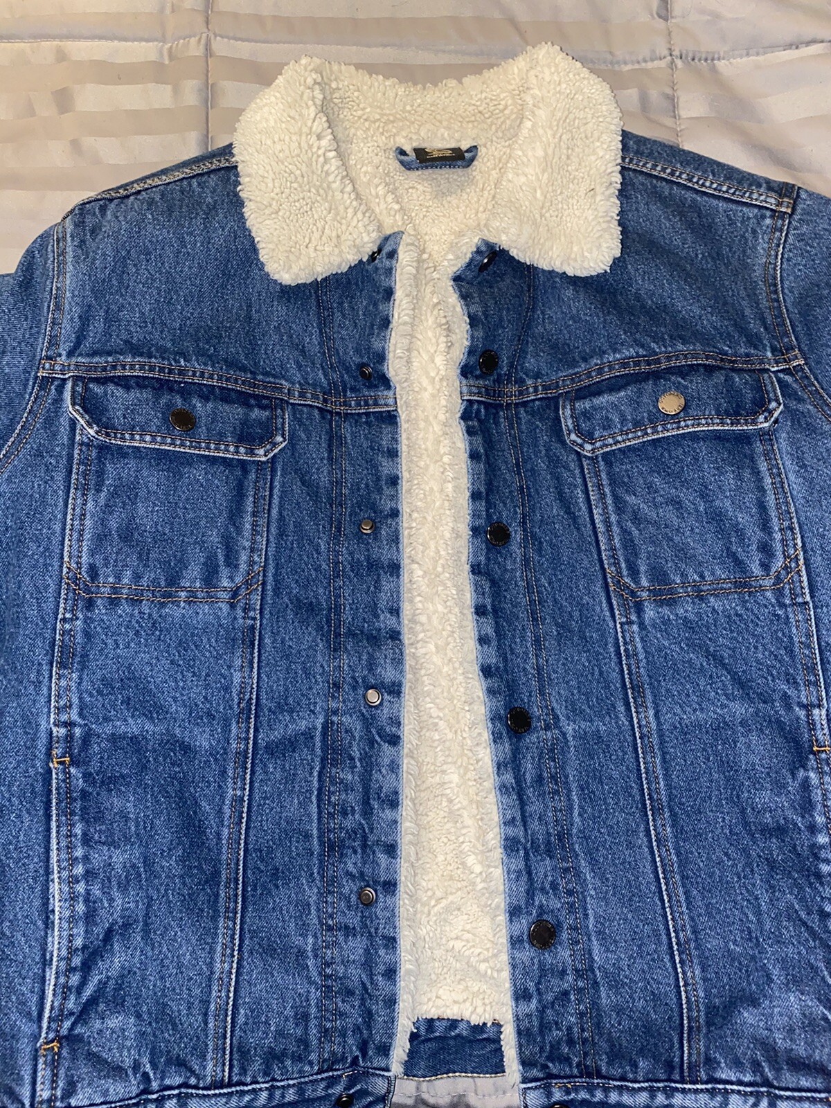 Купить OVO DENIM JEAN JACKET на Аукцион 