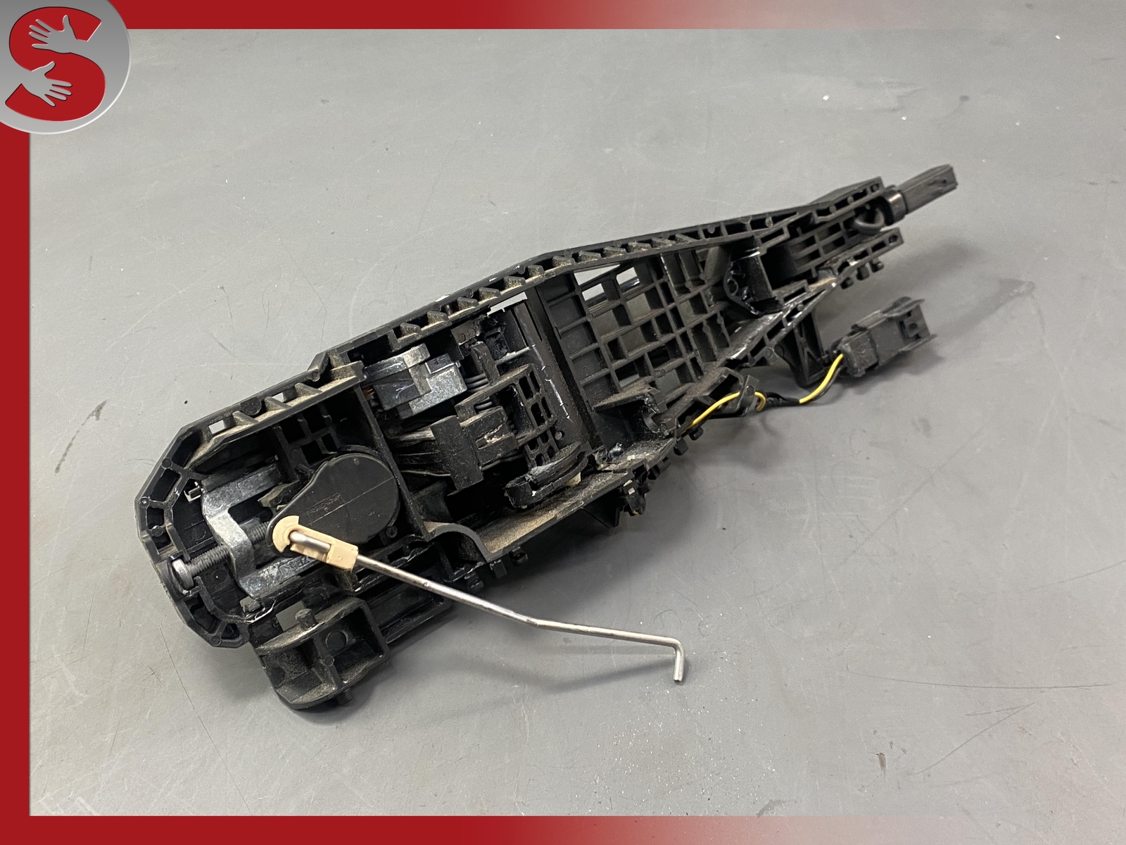 14-21 Maserati Ghibli Front Left Side Exterior Door Handle Assembly OEM