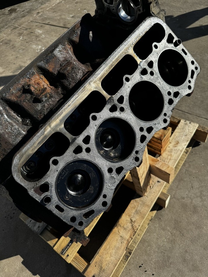 7.3L Powerstroke Turbo Diesel Engine Fits 19992003 Ford F250 Short