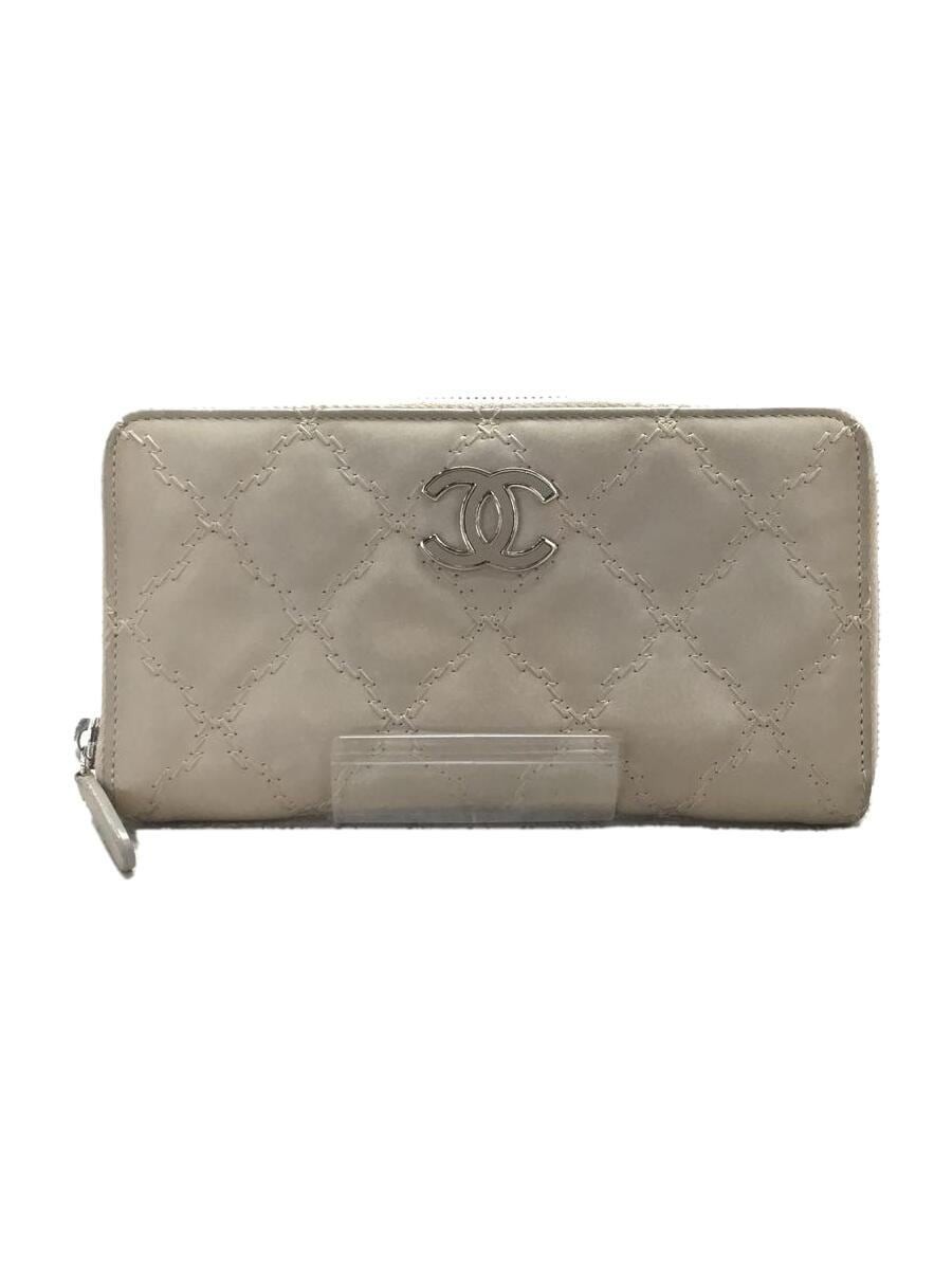 CHANEL Diamond Quilted CC White Leather Zip Around Long Wallet Pre-Owned