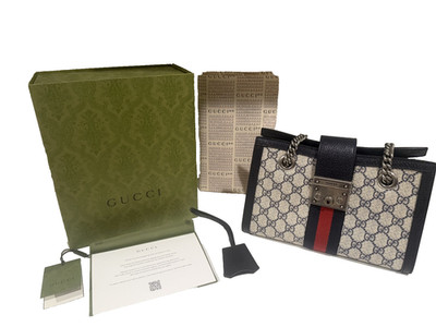 Mint Condition Gucci Padlock Small GG Shoulder Bag.