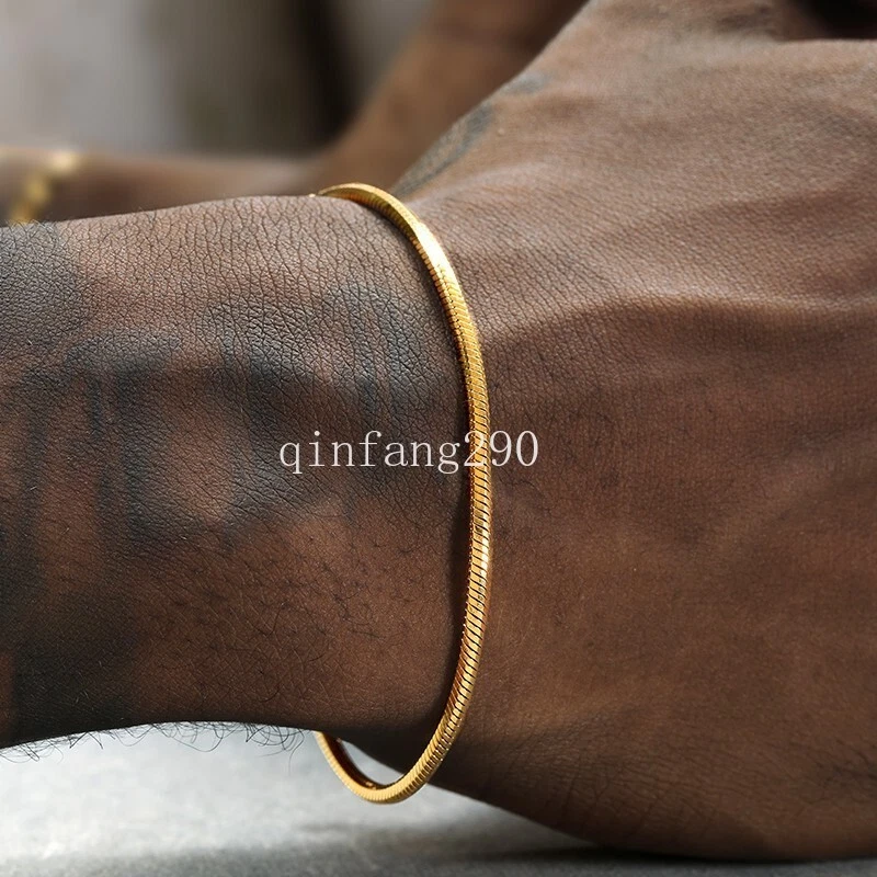 10K Gelbgold 2,4 mm flaches Schlangenknochen Armband hergestellt in Italien 7 Zoll -