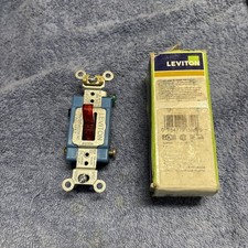 Interruptor de palanca de luz piloto de un solo polo Leviton 1201-PLR 1 PIEZA, 15A, 120V, rojo,