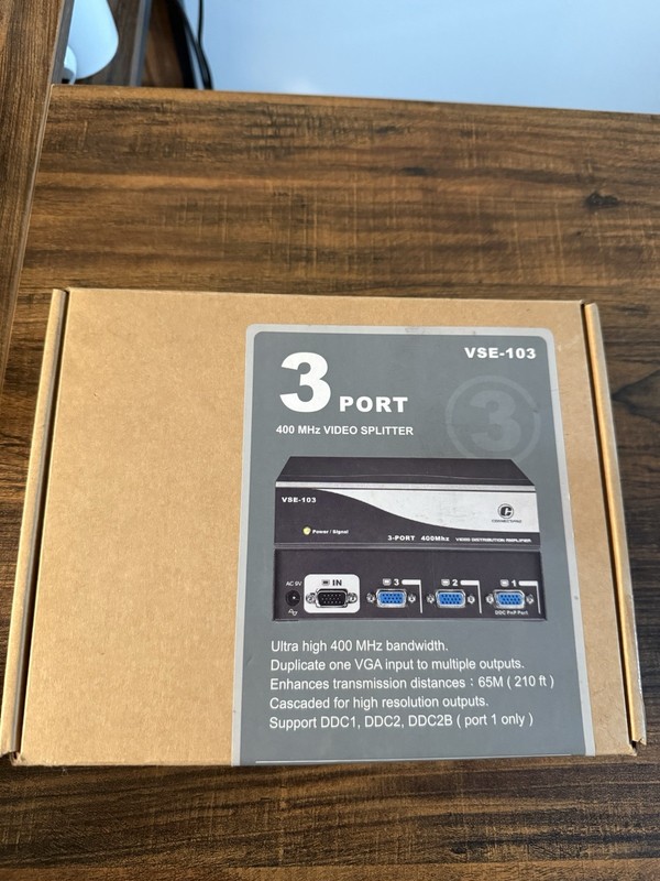ConnectPRO VSE-103 3-Port VGA Video Splitter 400MHz with Power Supply Brand New