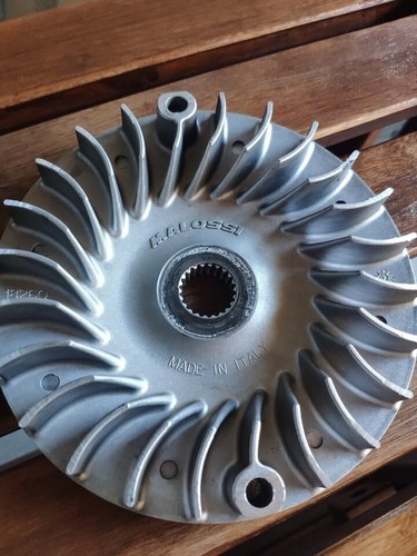 Malossi Ventilvar 2000 half-pulley ø 163 for Yamaha XMAX 300 (2017-) - Picture 1 of 2