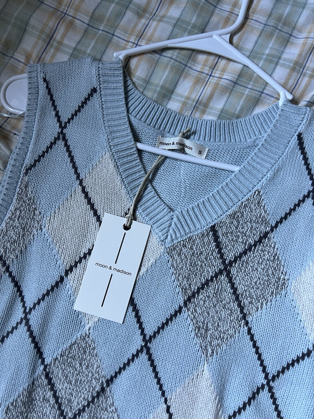 Picture 2 of 5