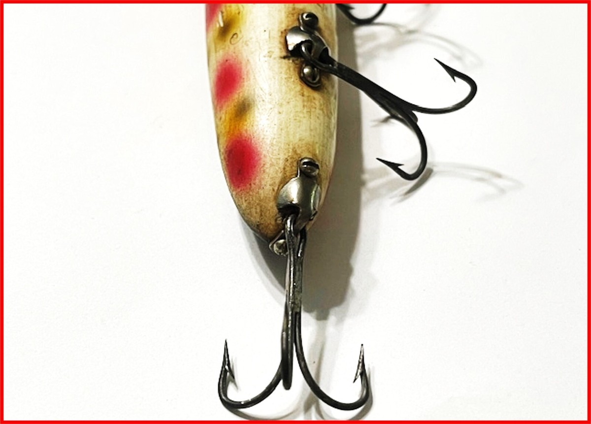 Vintage Wooden Lure - Basser 8500 Series by Heddon - Great Vintage Wooden Lure - Basser 8500 Series by Heddon - Great