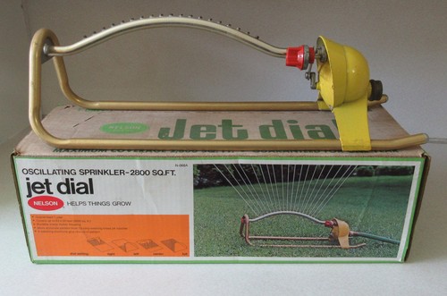 Vtg NELSON Metal Jet Dial Oscillating Lawn Sprinkler Adjustable in original box