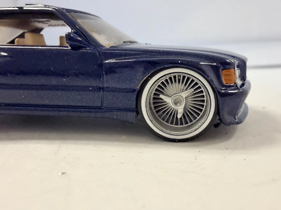Hot Wheels Custom Mercedes-Benz 560 SEC AMG Azul Suelto 3D Rueda Intercambio Lowrider Foto 2 de 4