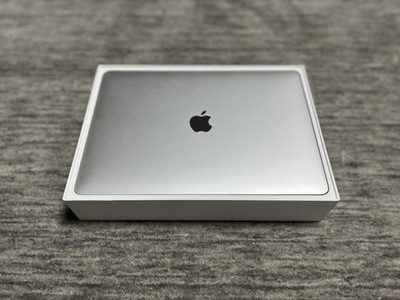 Apple MacBook Pro 13  I5 2019, Top Zustand!