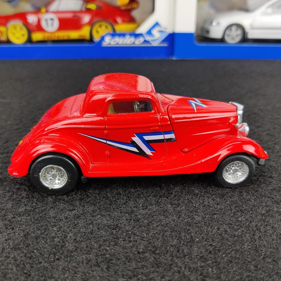 LOTTO DI 4 AUTO MAJORETTE HOT RODS CHEVY57/WILLYS41 X2 / FORD 1:32 SENZA SCATOLA - Immagine 4 di 4