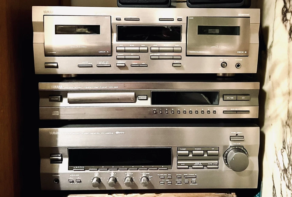 Yamaha Natural Sound HiFi Anlage RX-496RDS/KX-W321/CDX-396 +orig. Fernbed. RAX7