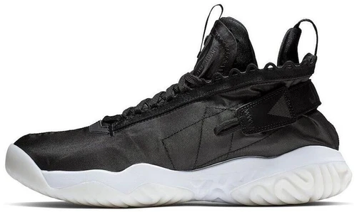 Jordan Proto React Black