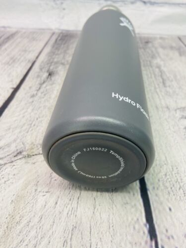 2023 Hydro Flask Wide Mouth Grey Insulated Drinking Bottle 25oz (m - Picture 3 of 6