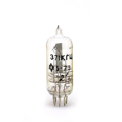 Quartz Resonator Vacuum Tube range 1-500 kHz Military Crystal Oscillator USSR - Picture 73 of 82