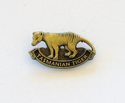 Vintage Tasmanian Tiger Tasmania Travel Souvenir Metal Lapel Pin Badge