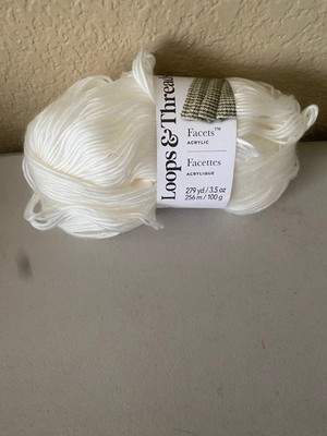 New Loops & Threads Facets Yarn White 4Medium 279 Yrds