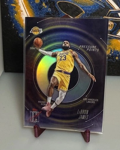 2025 Topps Signature LeBron James Base (RAW)