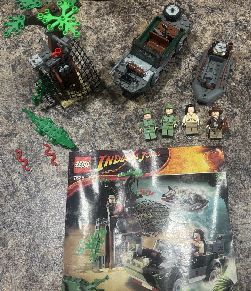 LEGO Indiana Jones Minifiguras 7624 7625 7199 Juegos Parciales (PSET004) Foto 4 de 4