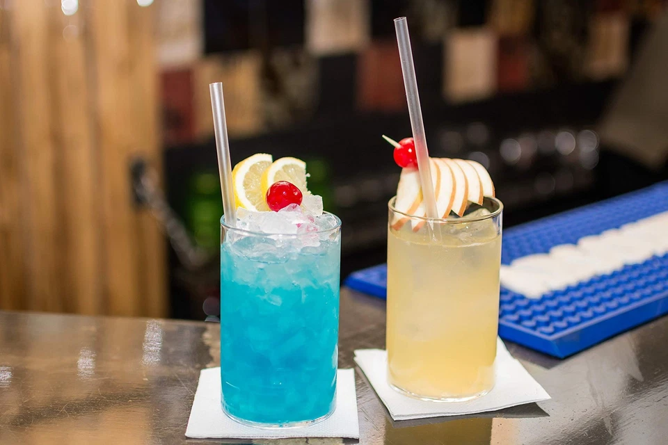 Paquete de 500 servilletas desechables para bebidas blancas 1 capa a granel cóctel bebida servilleta... Foto 3 de 4