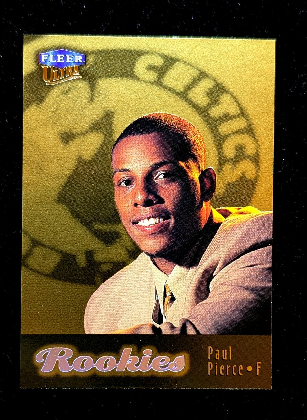 1998-99 Fleer Ultra - Rookies Paul Pierce #108G Gold Medallion (RC) MINT.
