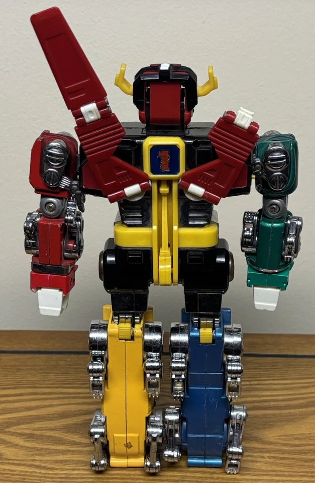 Vintage 1981 Die Cast Voltron GB-36 Y&K Japan Near Complete W/ Sword + Parts WOW - Image 4 of 4