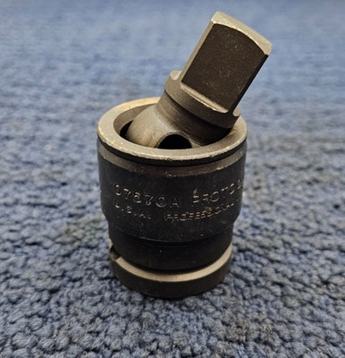 Proto 07570A: 3/4 in. Drive Impact Universal Joint - Alloy Steel - Black