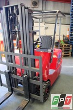 Forklift truck  LITHIUM ELECTRIC FORKLIFT –
