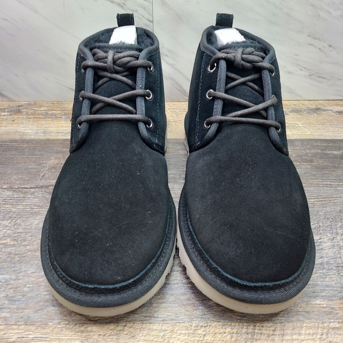 UGG Men's Neumel Graphic Outline Chukka Boot Original Box UGG Men's Neumel Graphic Outline Chukka Boot Original Box