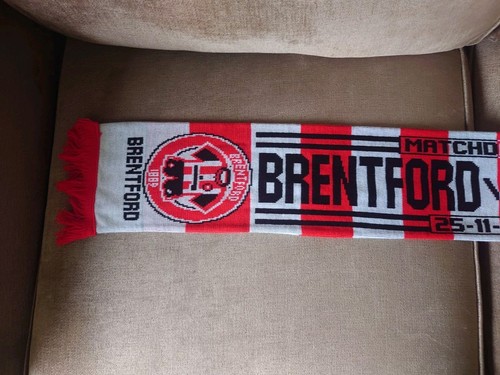 Arsenal vs Brentford scarf 09-03-2024 - Picture 5 of 6