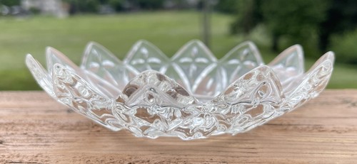 Federal Clear Glass Decorative Bowl/Dish Sunburst Floral Sunflower 5.5" x1.25" - Picture 2 of 6