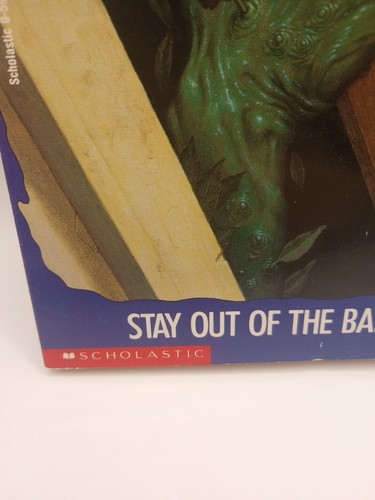 Goosebumps #2 Stay Out Of The Basement 1st Print 1992 Very Good Vintage Retro - Picture 7 of 18