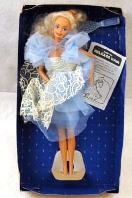 Barbie 1988 Frills & Fantasy Fabriqué en Chine NRFB x