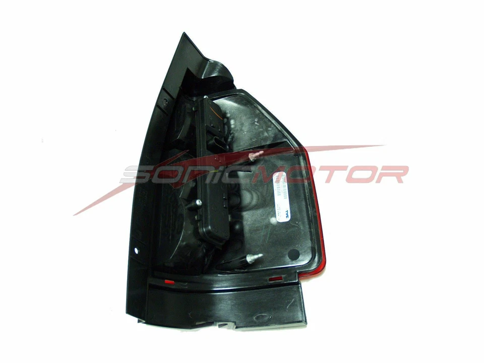 Lámpara de luz trasera izquierda para GMC Envoy XL SLE XL SLT 2002-2009 Foto 2 de 2