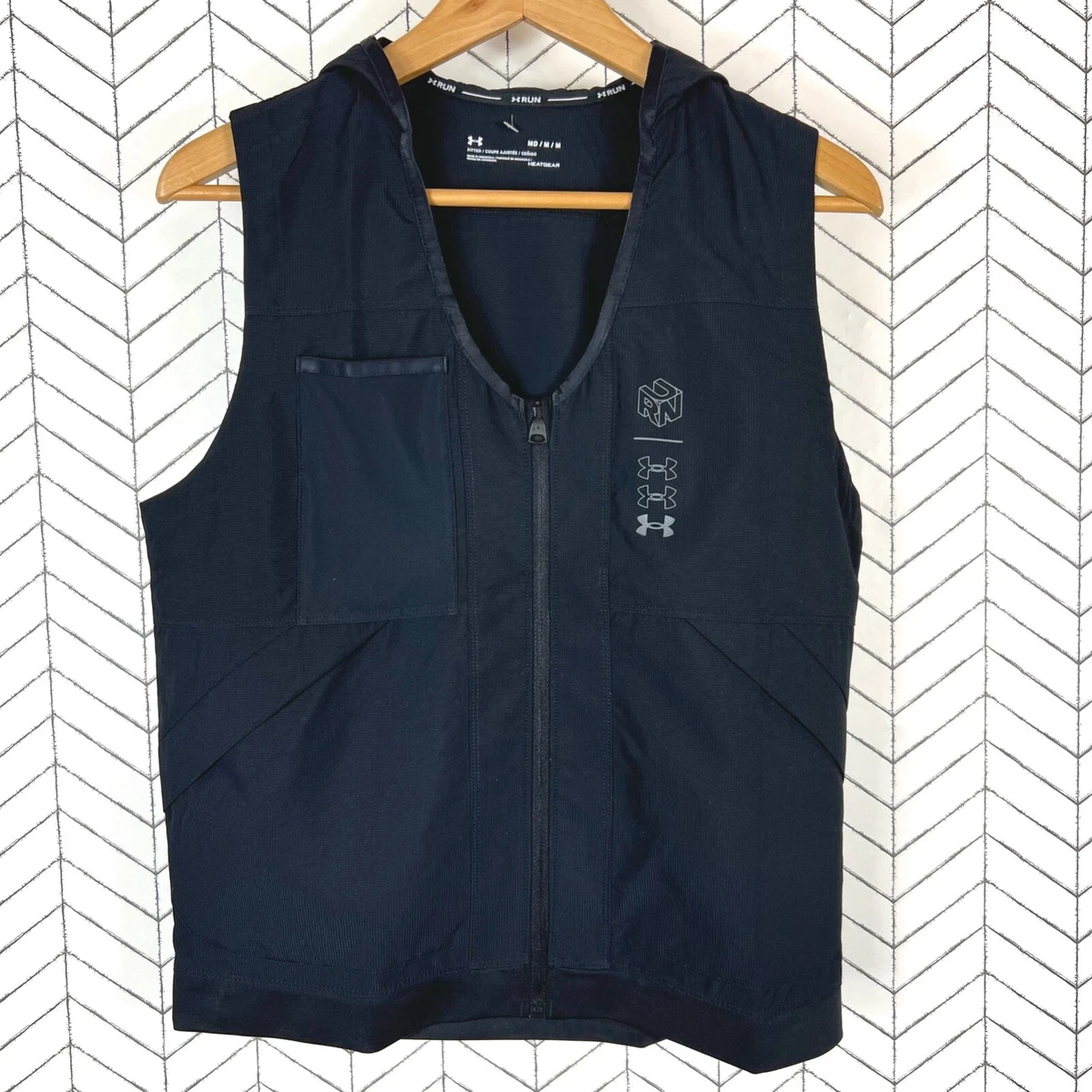 Under armour clearance black women's vest