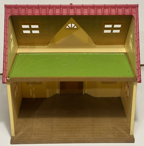 Sylvanian Families Red Roof Cosy Cottage Calico Critters (SB28) - Picture 3 of 5