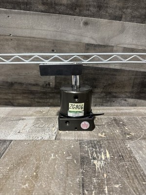 Numatics SC063B1ZCX Double-acting pneumatic linear+rotary swing clamp