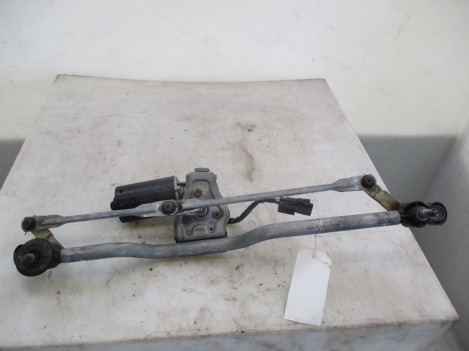 Renault CLIO 7701050279 Front Wiper Motor + Engine