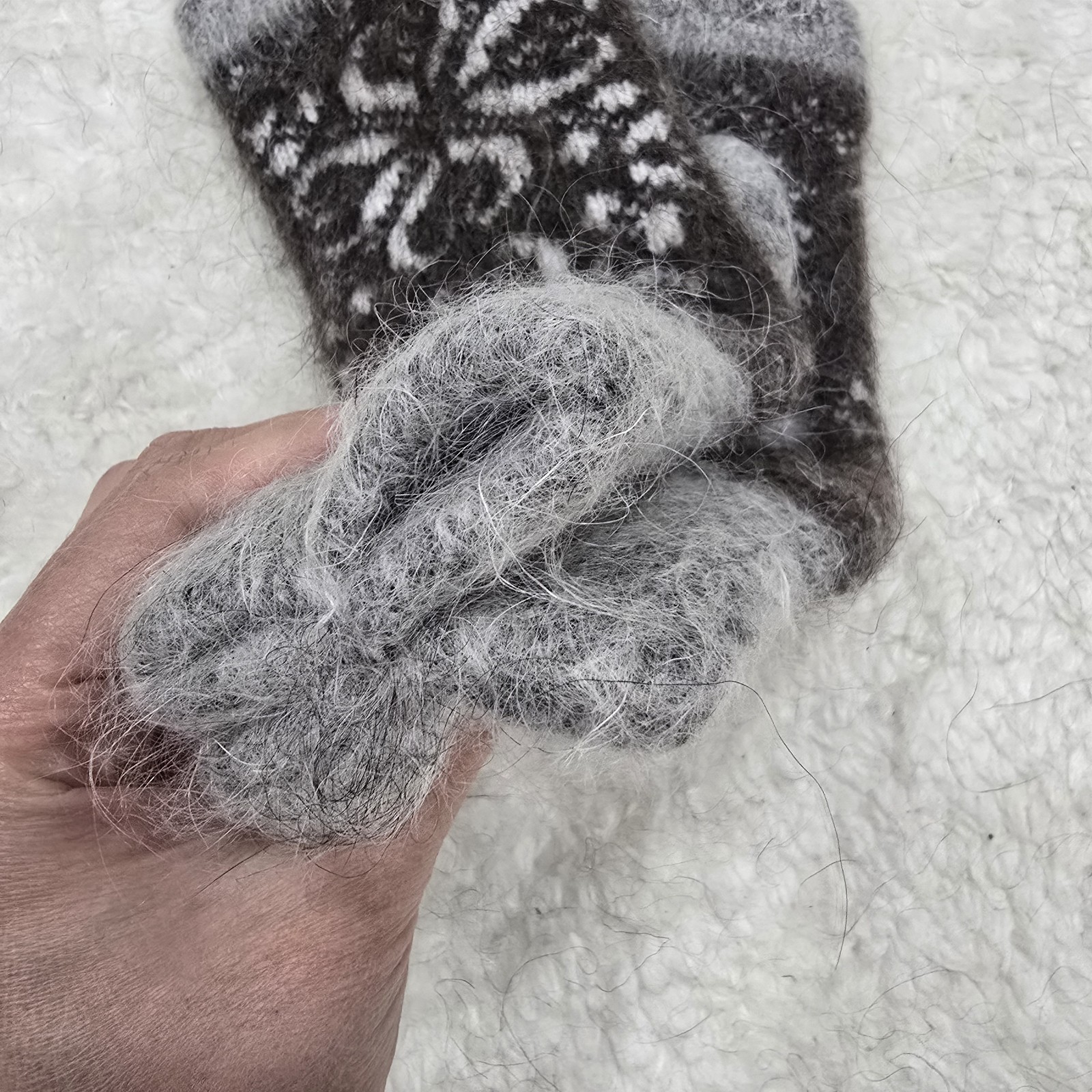 Handmade Goat Down Mittens Grey Brown Flower Pattern Winter Warm Hand Knitted image 3