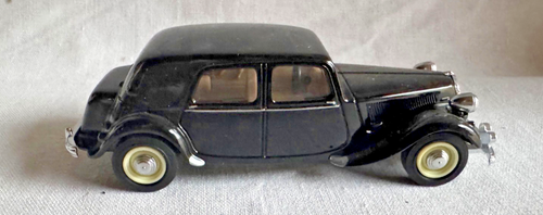 3 Dinky 1:43 Scale Citroens - 2 CY 22 1952 Citroen 15 CV 6 CYL & 1 DY 32 1957 2C - Bild 15 von 17