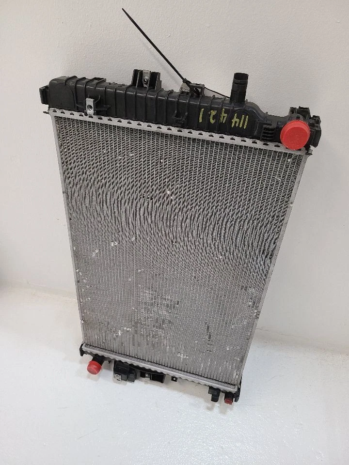 2019 2020 2021 2022 2023 2024 2025 CHEVROLET MALIBU Radiator Foto 4 de 4