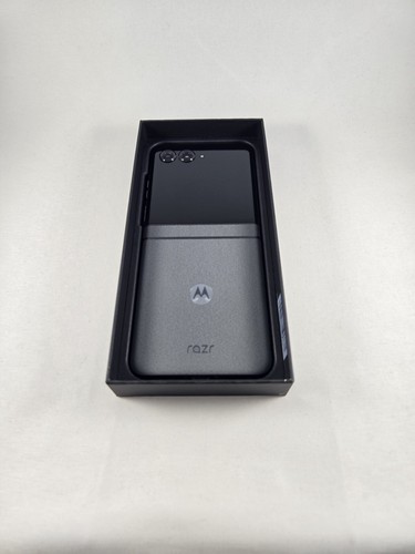 Motorola Razr 2024 (XT2453-5) 256GB (Boost Mobile) - Clean IMEI - J4409 - Photo 4 sur 16