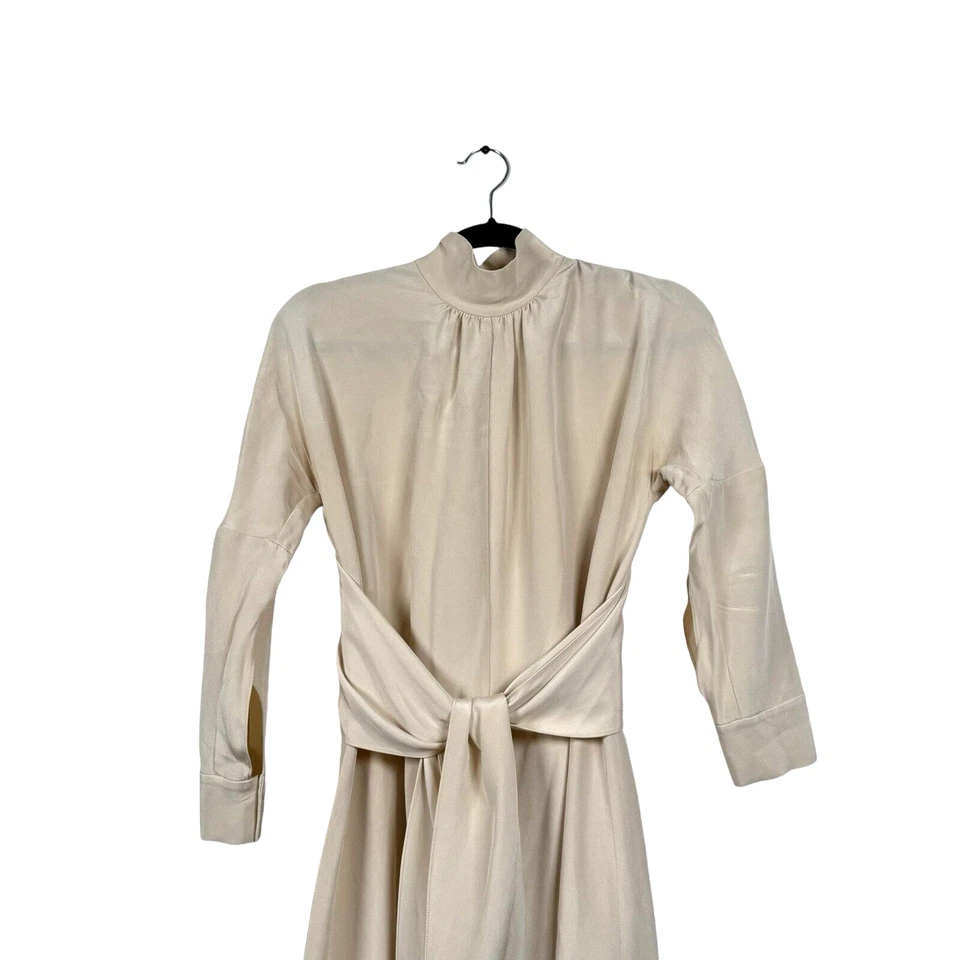 Vestido TIBI Tie-Belt Crema/Beige Para Mujer Talla 4 Manga Larga, Cuello Simulado 100% Seda Foto 2 de 4