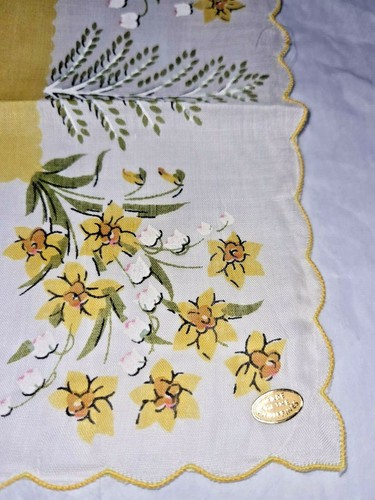Vintage Hankie Handkerchief Cotton Daffodils Yellow flowers Philippines 13"