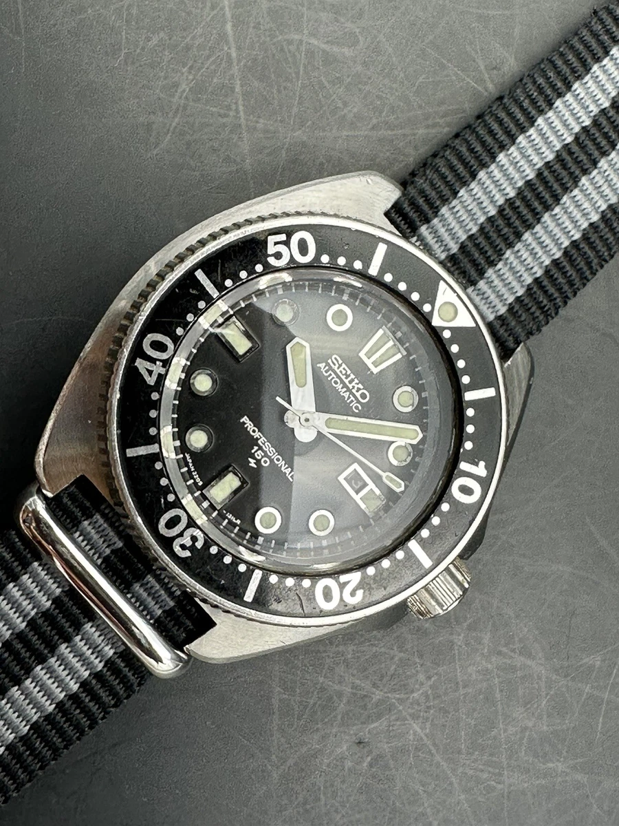 Seiko 2205 diver top