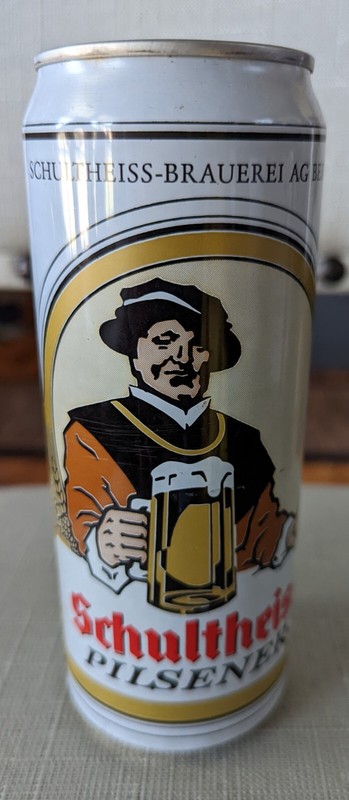 *Rare* Vintage Schultheiss Pilsner  - Empty Beer Can Collectible