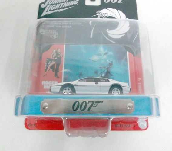 Lot of 3 Hot Wheels & Johnny Lightning Diecast Toy Cars Fast & The Furious & 007 - Image 4 of 4